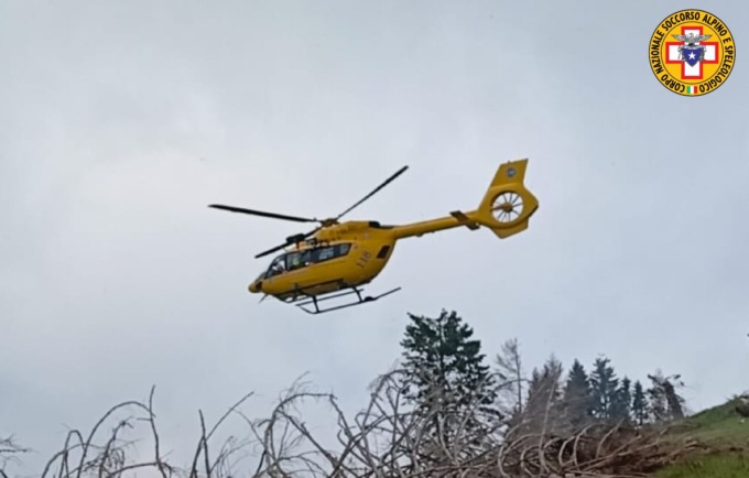 Soccorso in montagna, il 14enne di Montebelluna caduto nella pozza d’acqua e gli escursionisti in crisi sul Monte Meatte