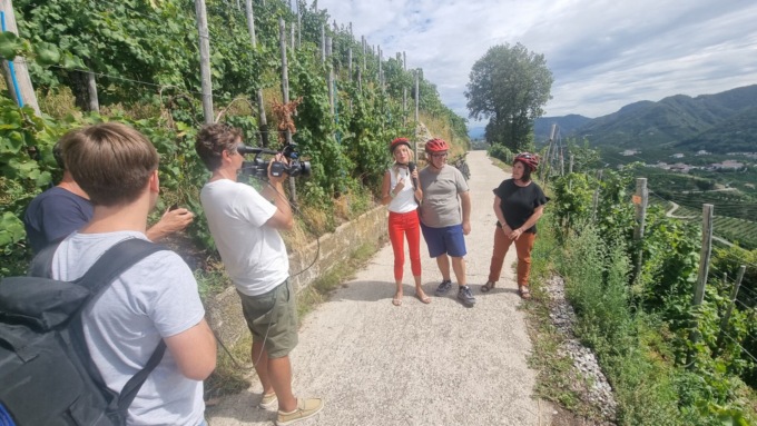 Il “Camper” di Rai1 fa tappa sulle Colline del Prosecco di Conegliano e Valdobbiadene