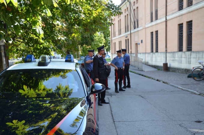 Ladri nella notte all’università: rubati 30 pc portati e i soldi di 3 apparecchiature cambia monete
