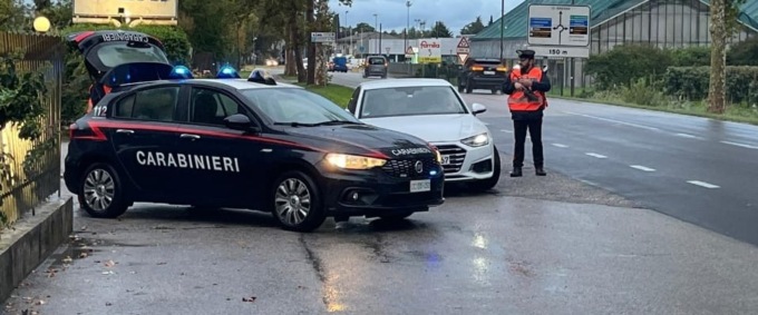 Controlli weekend, guidavano ubriachi (e uno è volato anche fuori strada): quattro patenti ritirate nella Marca