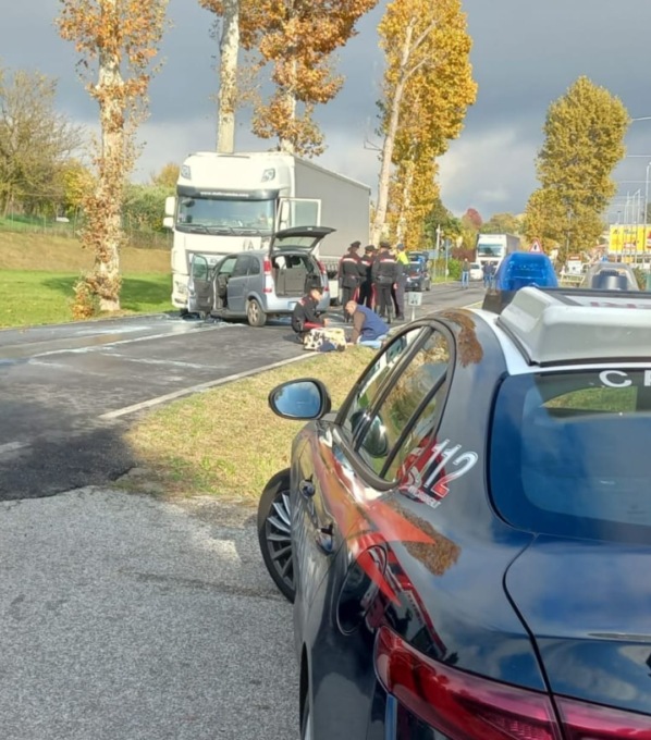 Tragico frontale tra auto e camion a San Zenone: addio mamma Monica