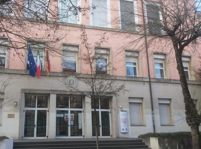 Treviso, caso di tubercolosi all’Istituto Duca degli Abruzzi: contagiato un insegnante