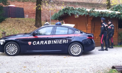Ruba dalle casette di Natale a Castelfranco Veneto: denunciato 18enne