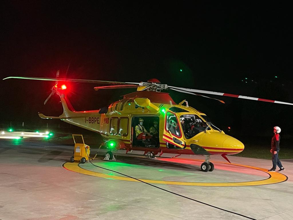 Tremendo Schianto Tra Auto E Moto A Farra Di Soligo Centauro Gravissimo Prima Treviso