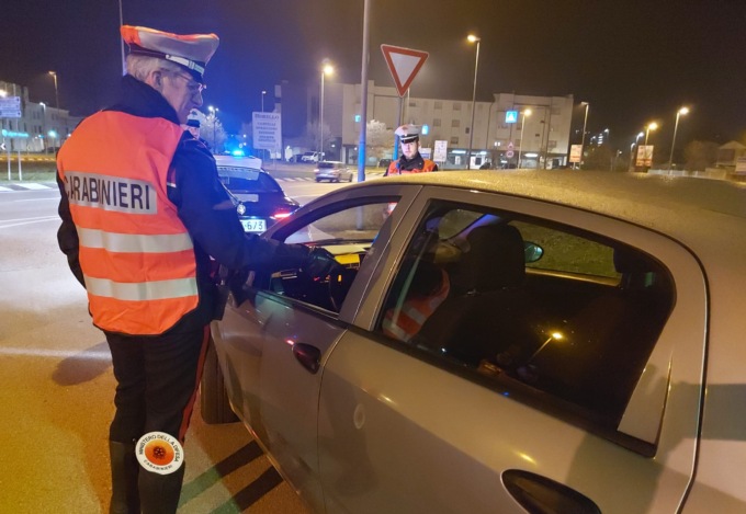 Controlli Carabinieri nel weekend, raffica di patenti ritirate per guida in stato di ebbrezza