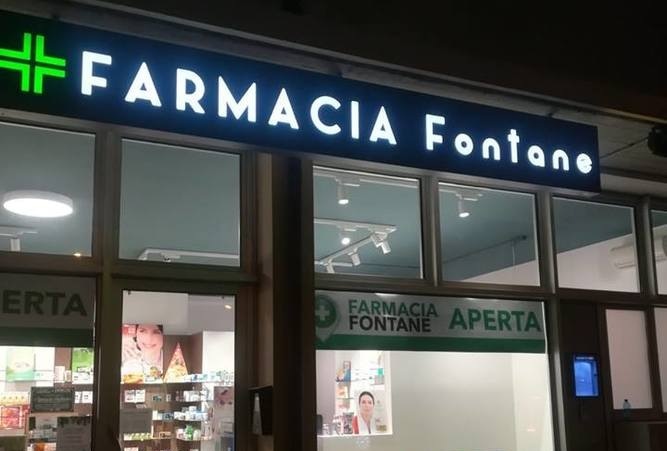 La “strana” rapina di San Silvestro alla farmacia: identificato e denunciato un 20enne