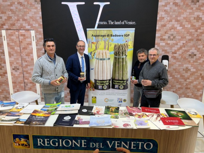 Radicchio, aglio bianco, funghi e molto altro: le eccellenze venete in mostra a Berlino