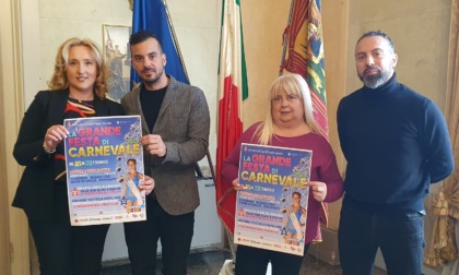 Carnevale 2023, Castelfranco Veneto raddoppia: sfilata dei carri anche alla sera