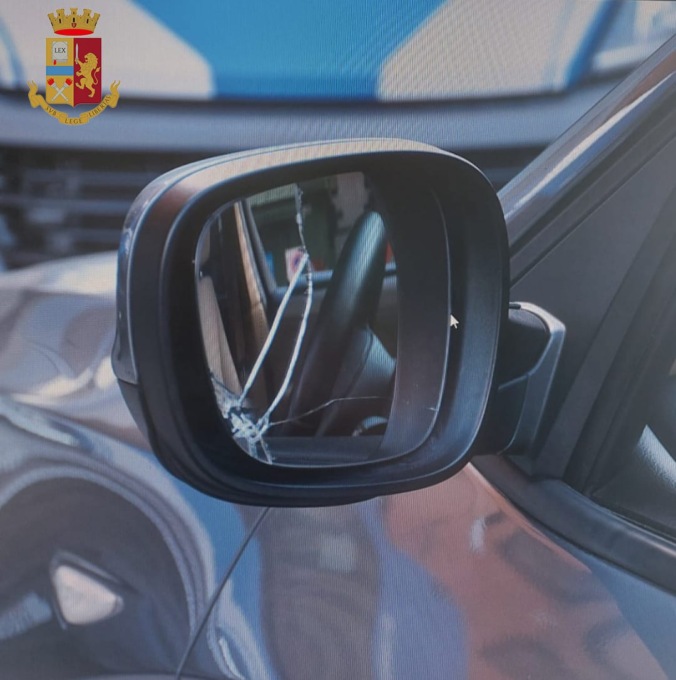 Occhio alla truffa dello specchietto sul Terraglio: bloccato un 38enne che ci ha provato con due anziani