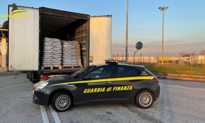 Falso "made in Italy", sequestrati 85 sacchi di pellet con indicazioni ingannevoli