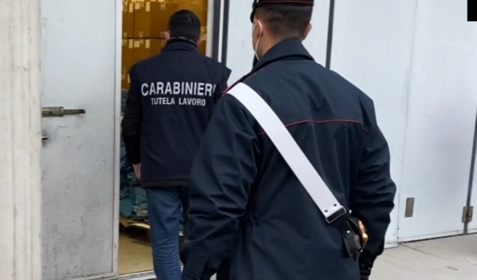 Lavoro “nero” e sicurezza nei cantieri, raffica di controlli: otto attività sospese