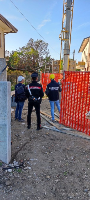 Lavoro nero, i tre impiegati nel vigneto a Sarmede e il caso del ristorante a Silea