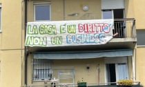 Treviso, blitz di protesta dei centri sociali: occupato un alloggio Ater
