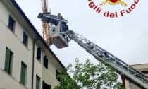 Treviso, infarto al terzo piano della palazzina: l'uomo rianimato sul posto e salvato anche grazie ai Vigili del fuoco