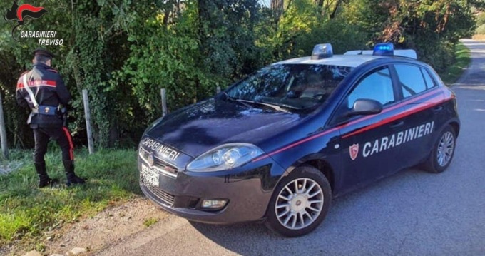 Scoperta shock a Paese: un uomo e una donna uccisi a colpi d’arma da fuoco