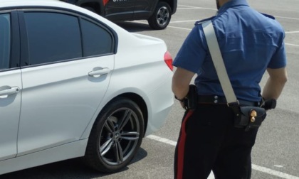 Pneumatici tagliati alle auto a Orsago: individuato e denunciato un 23enne