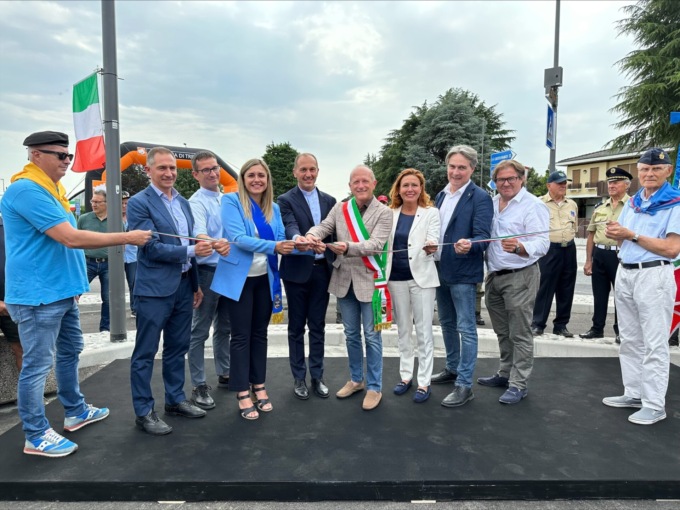 Ponzano Veneto, inaugurata la rotatoria in località “Al Baston” sulla Postumia Romana