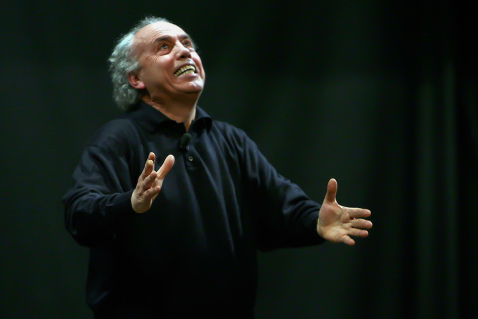 “Mistero Buffo” di Dario Fo e Franca Rame, stasera appuntamento a Spresiano con Mario Pirovano