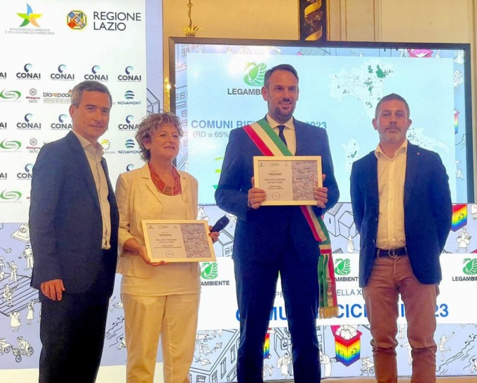 Treviso si conferma al top dei Comuni Ricicloni e rifiuti free, Conte: “Lavoriamo per alzare ancora l’asticella”