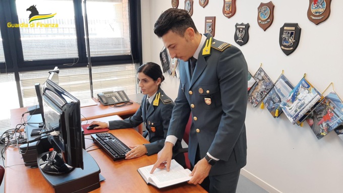 Gare d’asta truccate, nei guai il liquidatore giudiziale “furbetto”: denunciato e segnalato alla Corte dei Conti