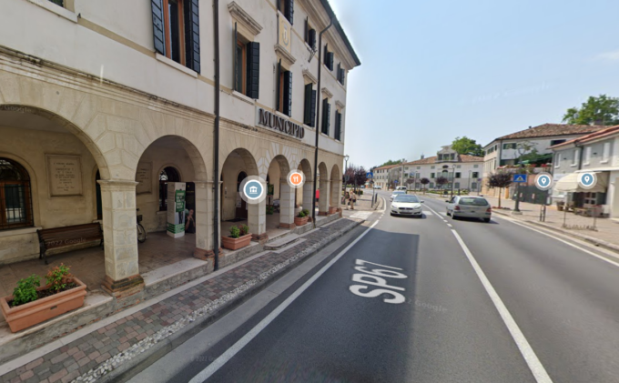 Appuntamento sui social per affrontarsi durante la sagra, maxi rissa sventata a Casale sul Sile