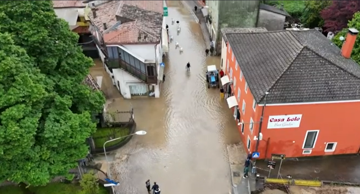 Maltempo a Treviso, strade allagate a Bessica di Loria e Villa d'Asolo ...