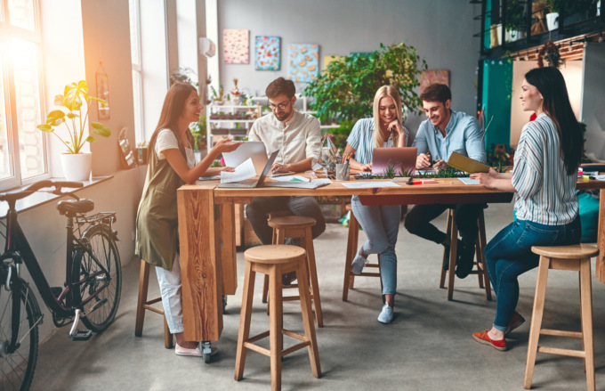 Trovare i primi clienti da freelance: una guida su come iniziare
