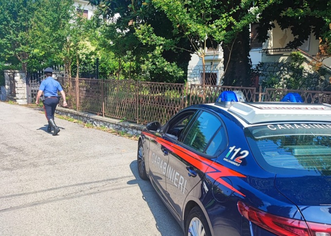 Villa abbandonata occupata da abusivi a Mogliano Veneto, blitz all’alba di Carabinieri e Polizia Locale