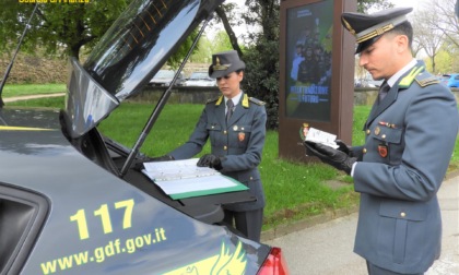 Falsi contratti d'appalto per 8 milioni di euro, denunciati sei imprenditori