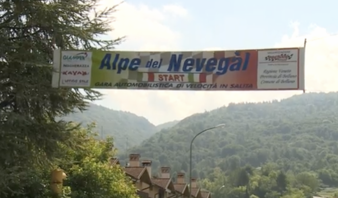 Alpe del Nevegal, mezzo dei volontari si ribalta: ferito un ex carrozziere di Vittorio Veneto