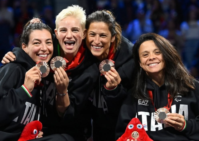 Fioretto a squadre femminile, altro bronzo per Bebe Vio alle Paralimpiadi di Parigi 2024