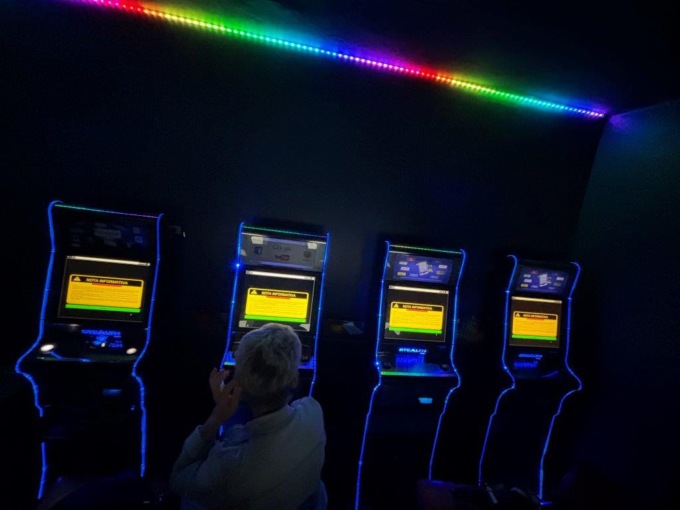 Blitz in un circolo di Treviso, sequestrate sette slot illegali e accertata evasione da 370mila euro