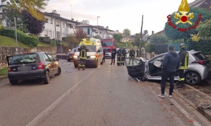 Scontro tra Toyota e Renault Clio a Conegliano: feriti i due conducenti