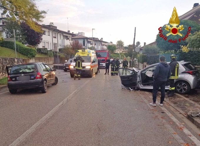 Scontro tra Toyota e Renault Clio a Conegliano: feriti i due conducenti