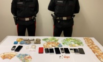 30enne fermato durante un controllo e trovato con hashish, cocaina e più di 9mila euro in contanti