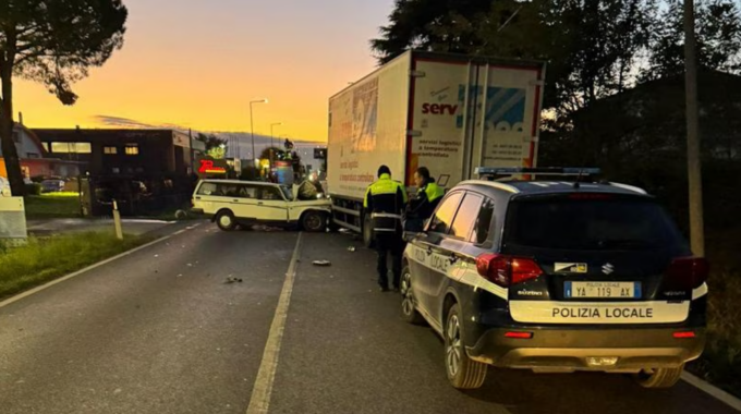 Scontro tra auto e camion a Villorba, morto 65enne di Spresiano