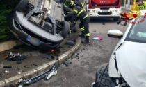 Scontro tra due auto a Villorba, una si ribalta: ferite entrambe le conducenti