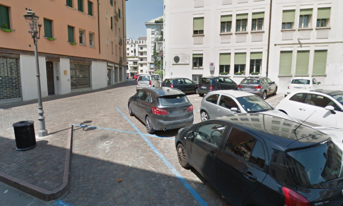 Non ce l’ha fatta il 22enne accoltellato in centro a Treviso