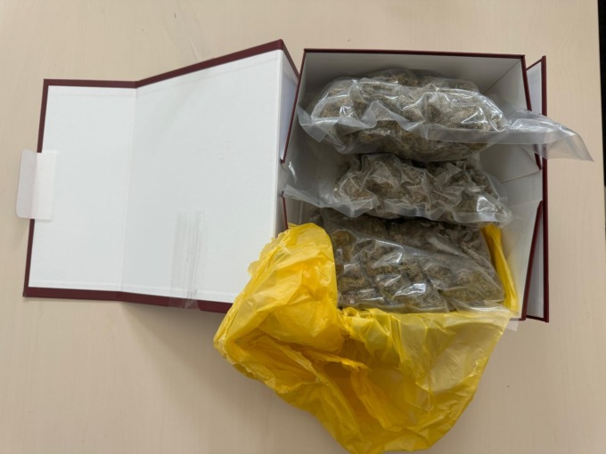 Droga spedita con il corriere dalla Spagna: coinvolti tre giovani trevigiani
