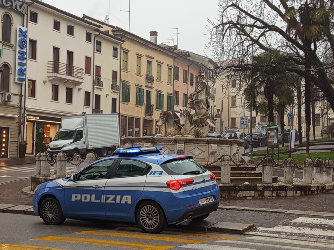 29enne drogata, minacciata e violentata a Conegliano