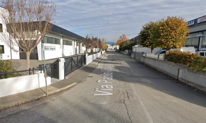 Incidente sul lavoro in una falegnameria di Caerano, operaio ferito a una gamba