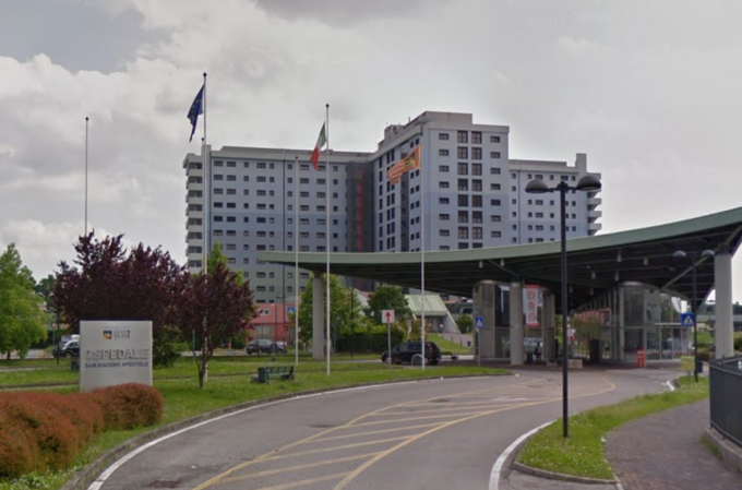 Ubriaco in centro a Castelfranco: portato in Pronto Soccorso, aggredisce Carabinieri e il medico di turno