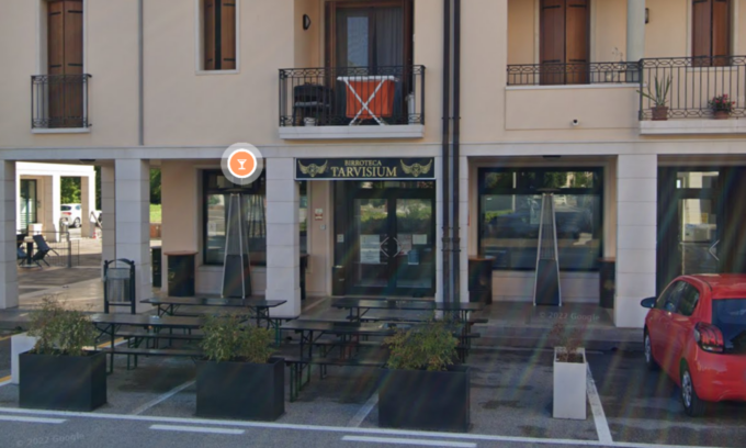 Furto alla Birroteca Tarvisium: 47enne ruba mille euro dalla cassa, ma scatta l’allarme