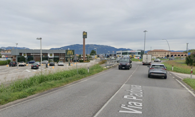 Scontro tra auto e moto a Cornuda, ferito gravemente motociclista 48enne