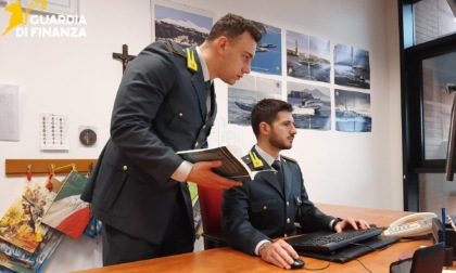 Facevano fallire apposta le aziende e hanno rubato 1,7 milioni di finanziamenti pubblici