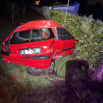 Perde il controllo dell’auto e finisce in un fossato, grave un 24enne