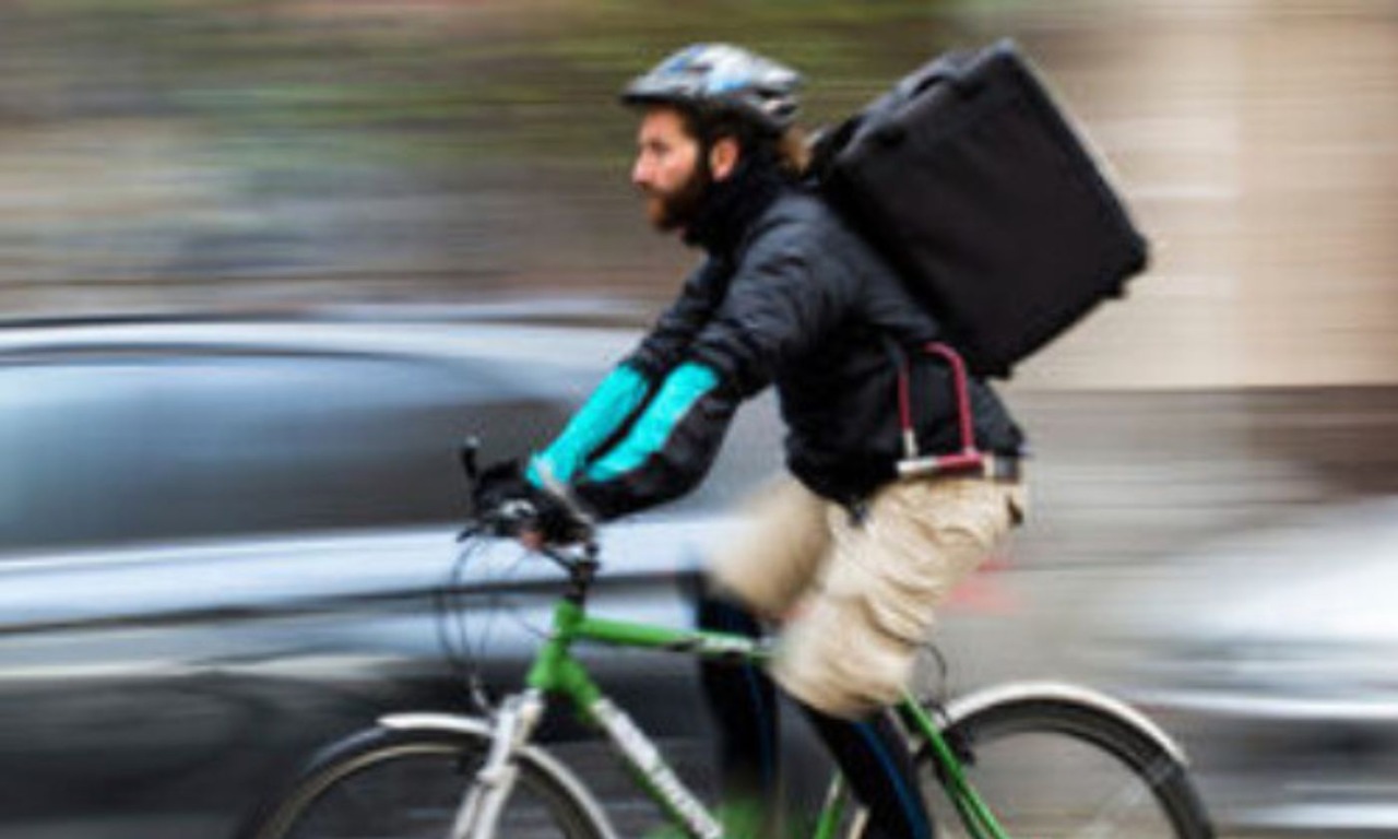 Treviso contro rider e pendolari con e-bike modificate: “Velocità oltre i limiti: bici pericolose e fuori norma”