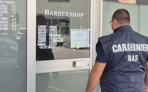 Aumentano parrucchieri e centri estetici stranieri nel Trevigiano: scoperti gli irregolari dai NAS