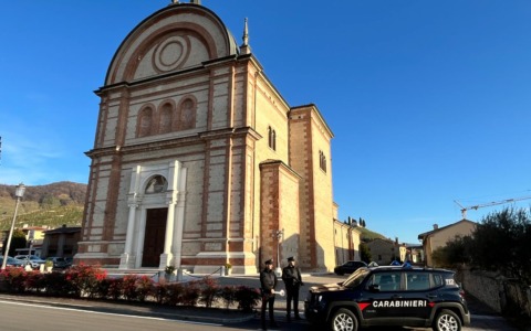 Colpi nelle chiese di Farra di Soligo e Miane: identificati due presunti responsabili