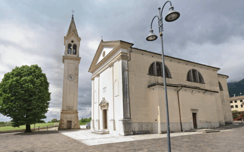 Paura durante la Messa a Fietta: corista colta da malore nel soppalco